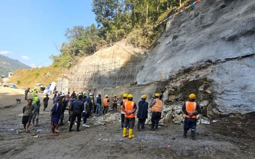 तल्लो बलेफी खोला जलविद्युतको सुरुङको पहिलो ब्लास्टिङ सम्पन्न