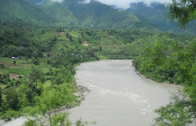 त्रिशुली नदीमा नुहाउने क्रममा १२ वर्षीय बालक बेपत्ता