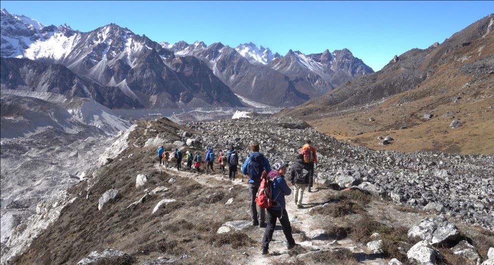 कञ्चनजंघा क्षेत्र आरोहीले भरिभराउ