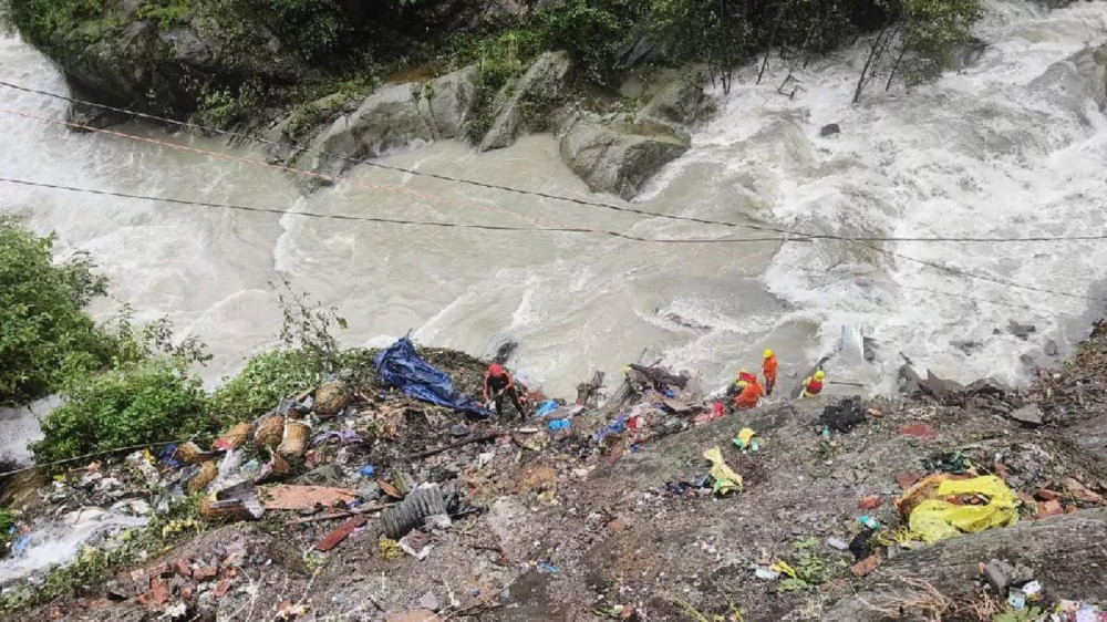 भारतको उत्तराखण्डमा पहिरोमा जाँदा १७ नेपाली बेपत्ता, खोजी गर्न परराष्ट्रलाई गृह मन्त्रालयको पत्र