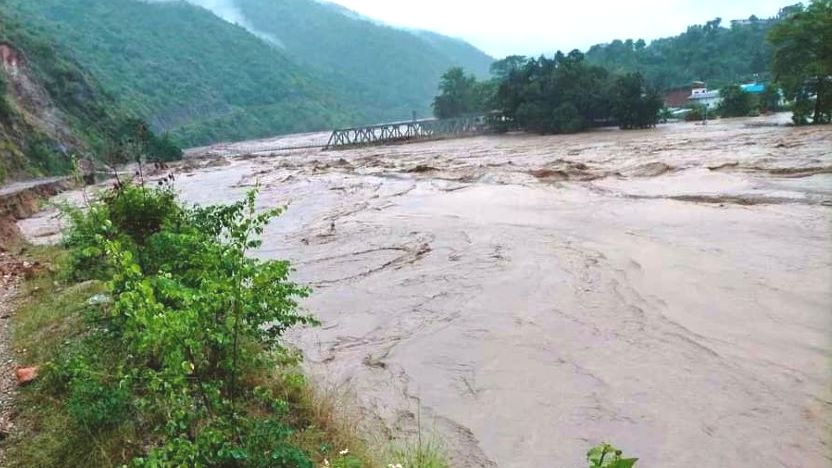 बाढीपहिरो र डुबानमा परी ज्यान गुमाउनेको सङ्ख्या १ सय ९२ पुग्यो