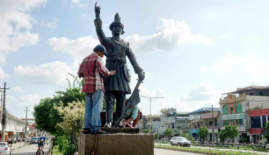 बुटवलमा पृथ्वीनारायण शाहको सालिक निर्माण